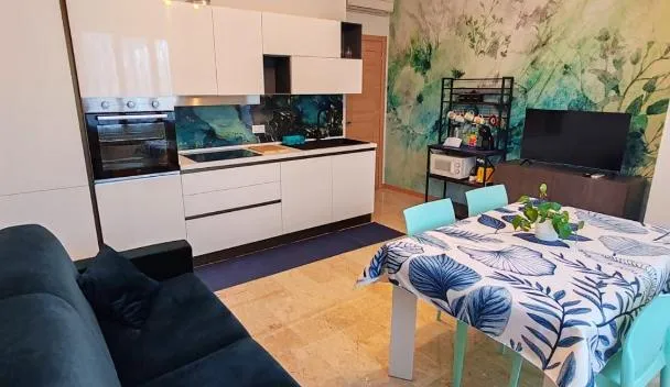 Fiorella Home